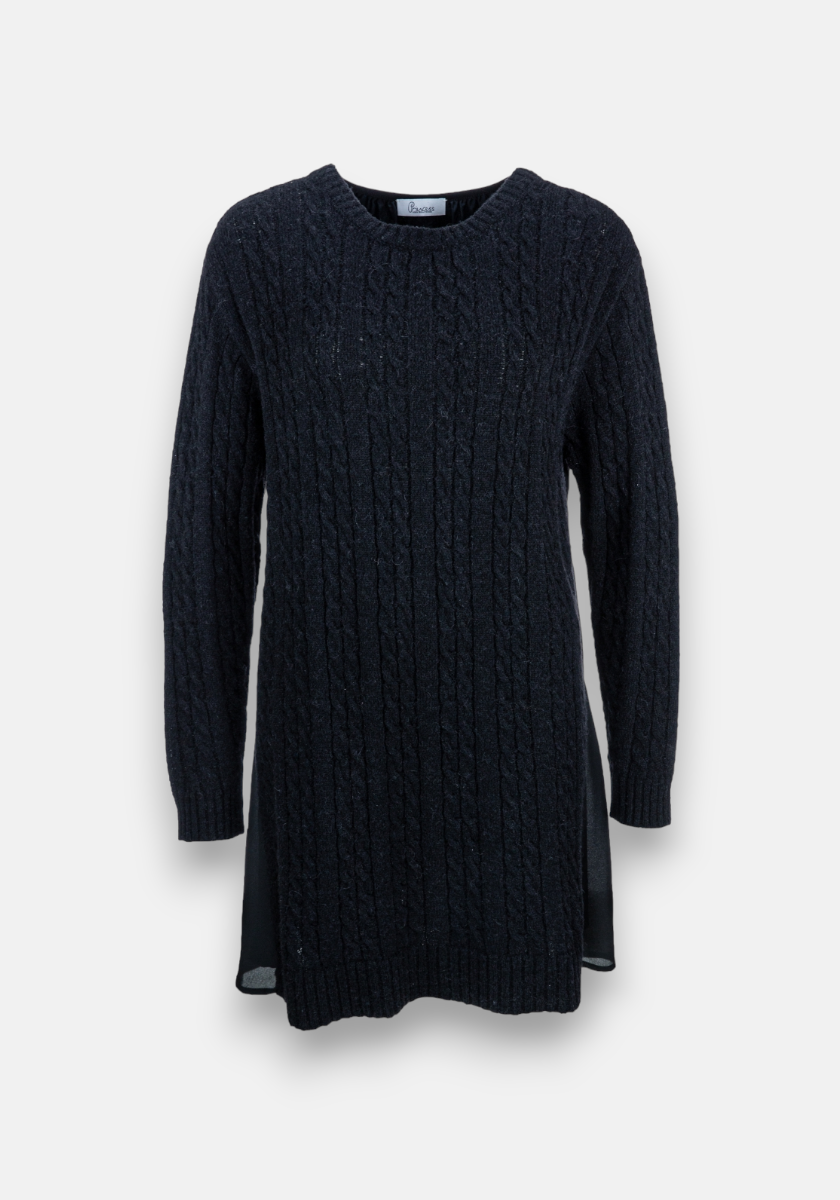 Short knitted dress with flowing insert on the back