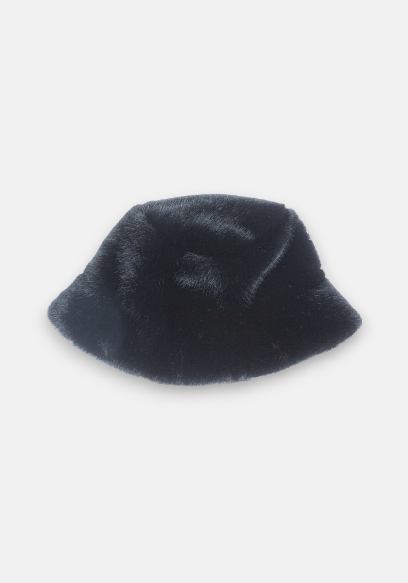 Black faux fur fisherman hat